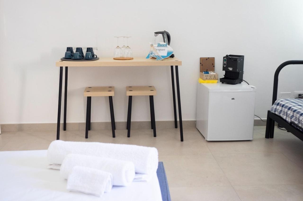 Seaport #Rooms Trani Bagian luar foto