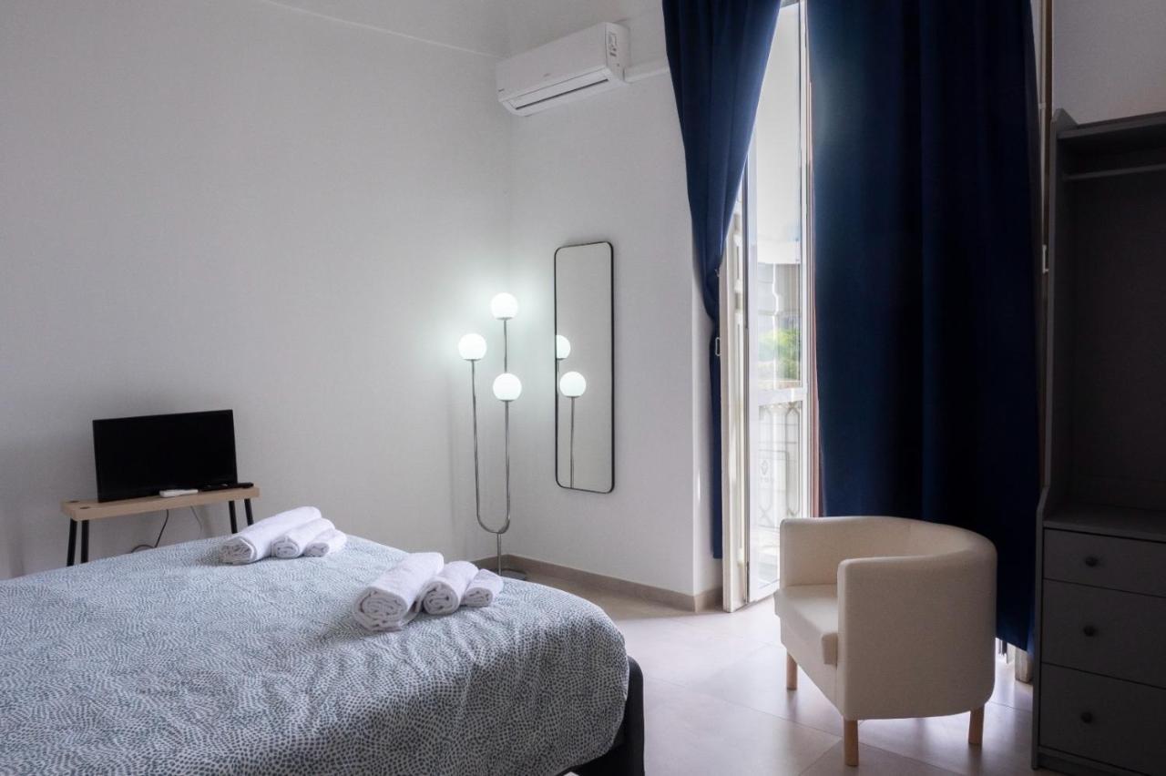 Seaport #Rooms Trani Bagian luar foto