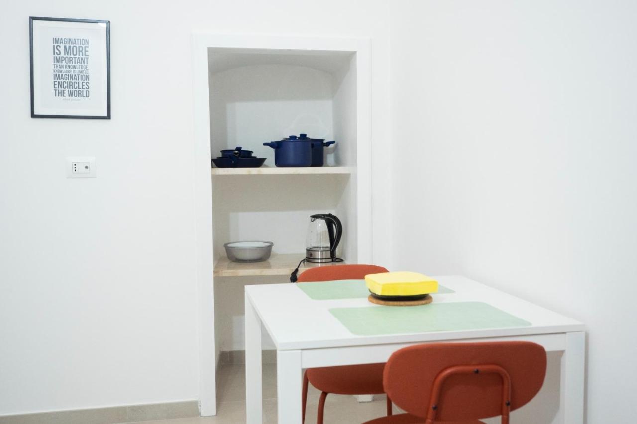 Seaport #Rooms Trani Bagian luar foto
